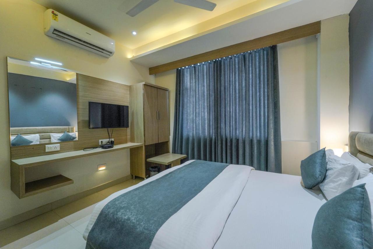 Hotel New Empire Ahmedabad Luaran gambar